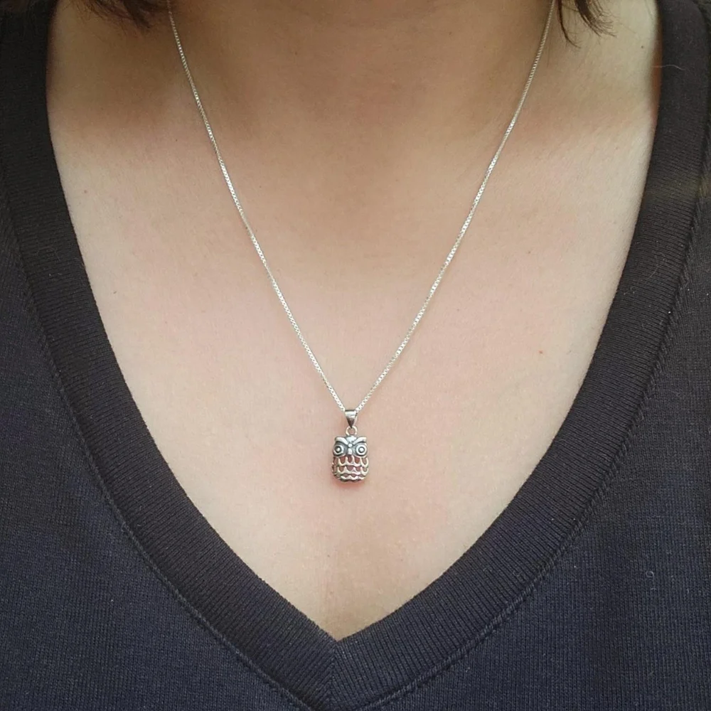 Handmade New 925 Sterling Silver Dainty Owl Necklace - Picture 3 of 7